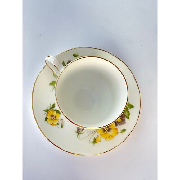 Vintage Duchess Bone China Porcelain English Cup & Saucer - Picture 4 of 8